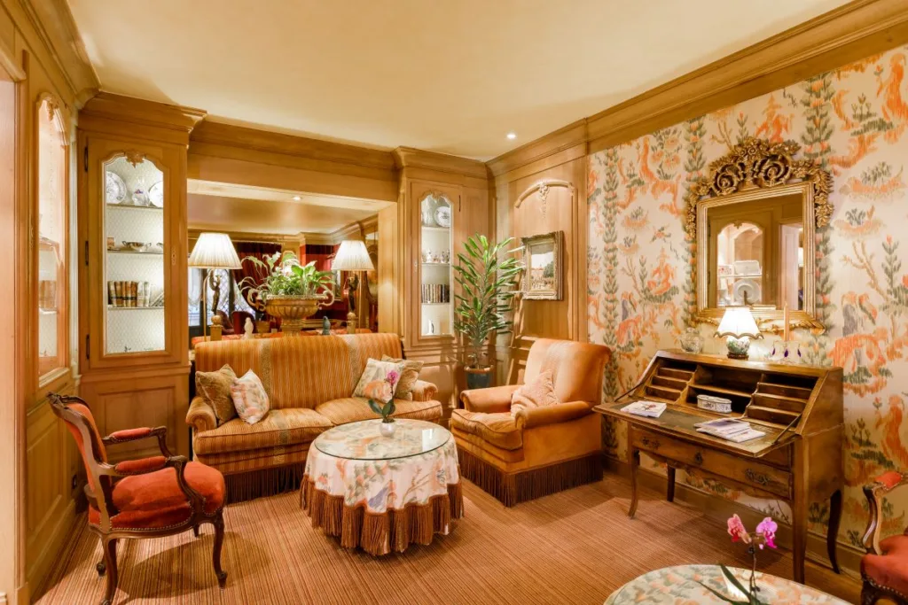 Gallery 29 Chmbiges Elysees lounge 4 hotel paris