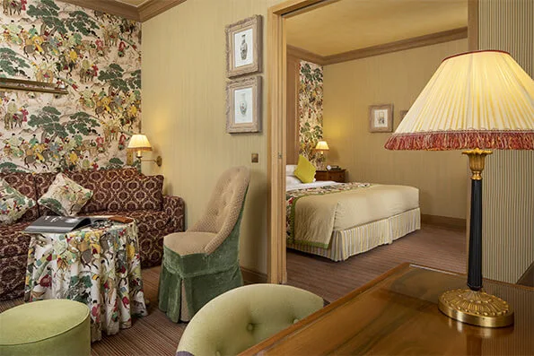 客室 3 Hotel Chambiges Elysees Suite presentation jpg