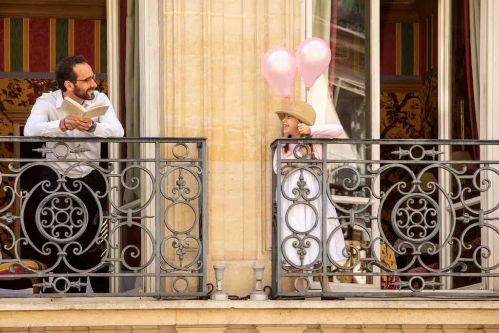 Gallery 5 Hotel Chambiges Elysees detail 2 paris